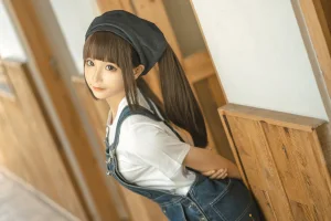 蠢沫沫《小画家》主题写真：110张全套美图