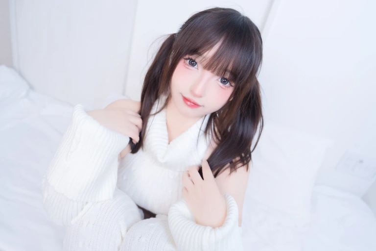 神楽坂真冬《第五季 序号36：《斩男毛衣》》主题写真：75张全套美图，含2个视频