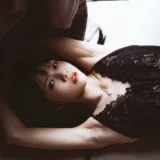 桜桃喵《黑》主题写真：21张全套美图