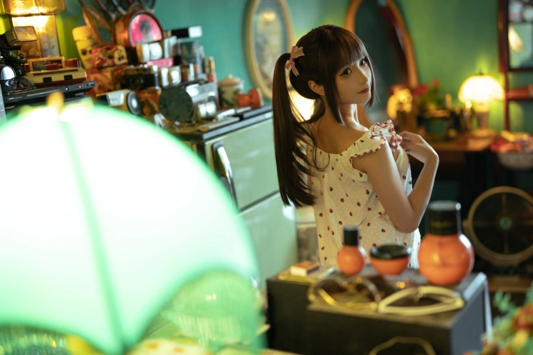 蠢沫沫《红格子》主题写真：118张全套美图