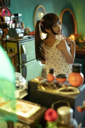 蠢沫沫《红格子》主题写真：118张全套美图