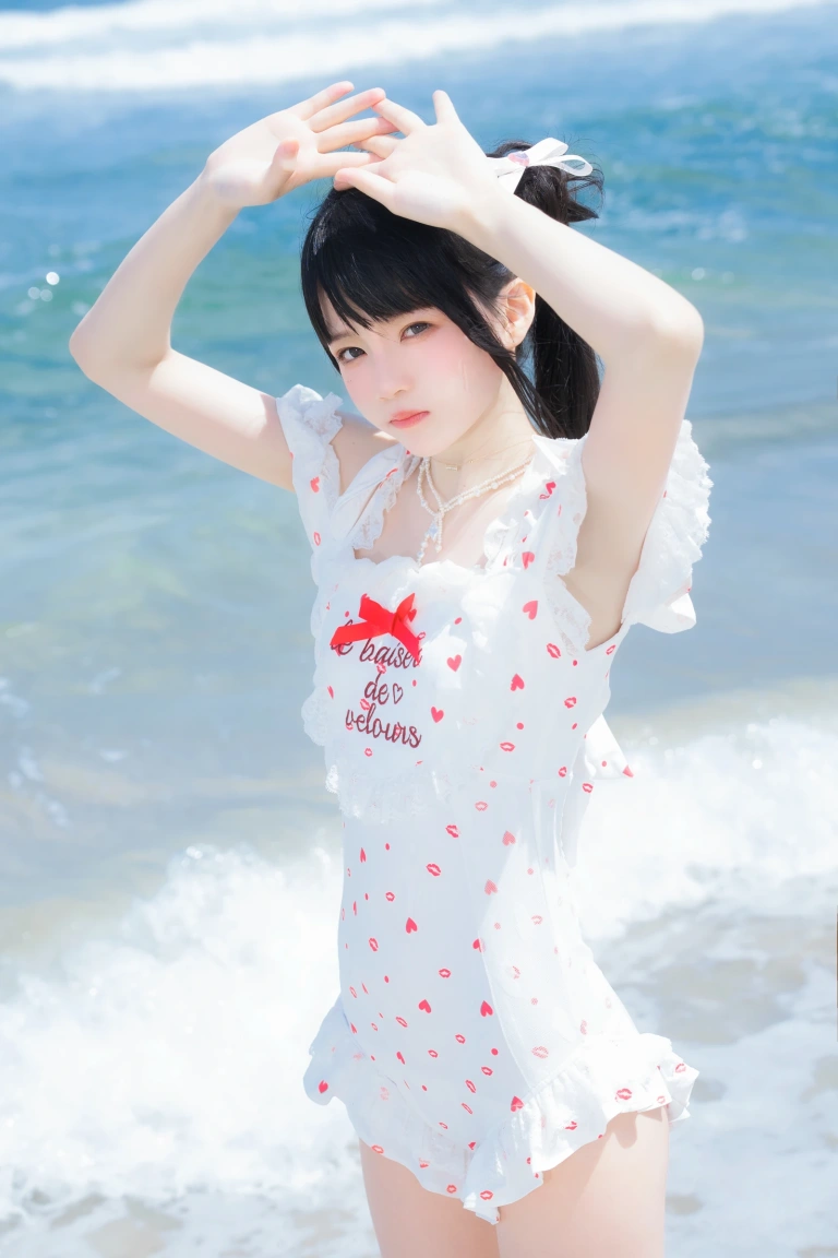 桜桃喵《雪顶冰淇淋》主题写真：17张全套美图
