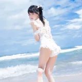 桜桃喵《雪顶冰淇淋》主题写真：17张全套美图