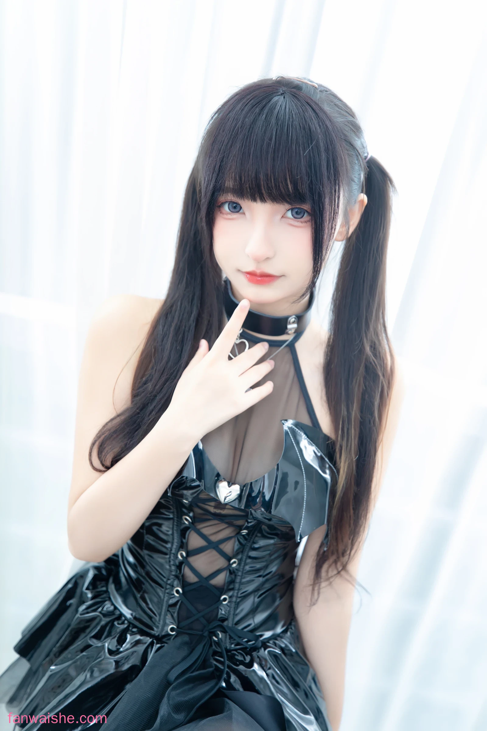 神楽坂真冬 神楽坂真冬 NO.177 - 第四季 序号41：《裤袜小恶魔》