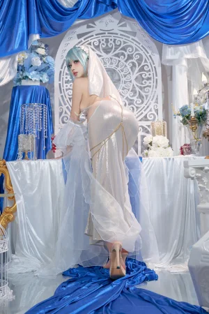 过期米线线喵《忏悔录》主题写真：66张全套美图