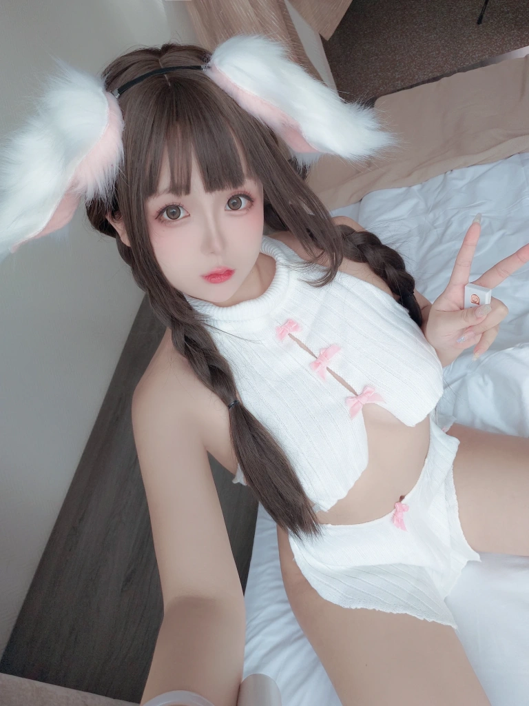 日奈娇(椎名莜)《醉酒同事》主题写真：243张全套美图，含8个视频