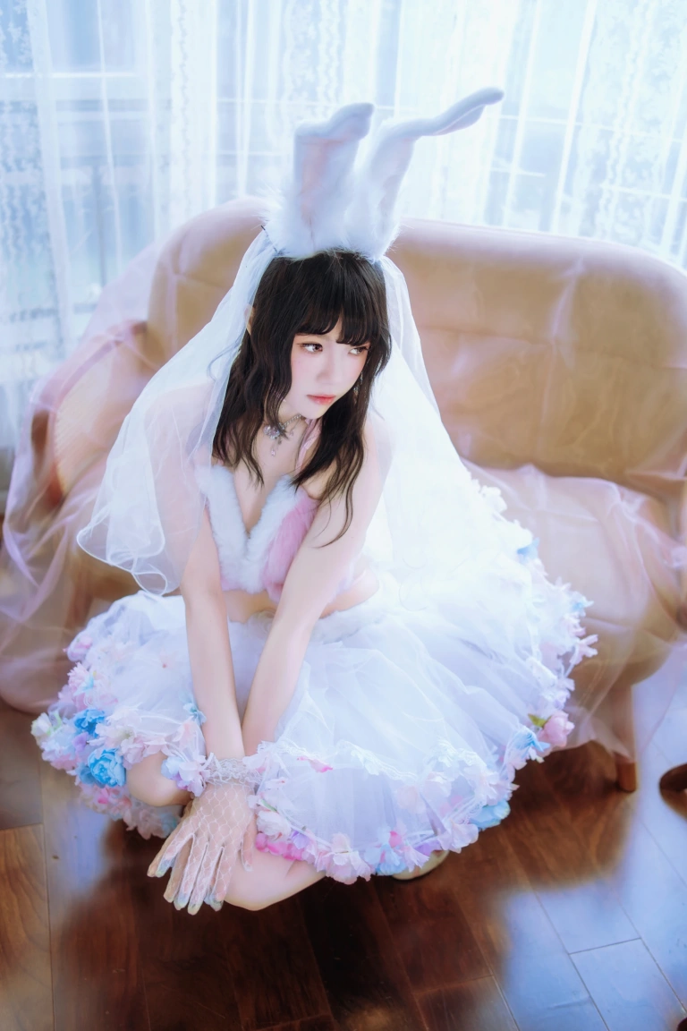 桜桃喵《花嫁兔》主题写真：54张全套美图，含2个视频