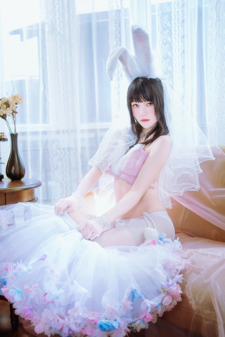 桜桃喵《花嫁兔》主题写真：54张全套美图，含2个视频