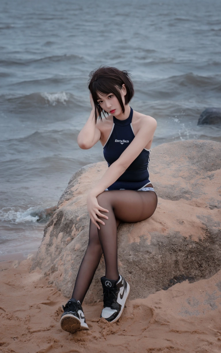 轩萧学姐《NO.17 – 沙滩竞泳》主题写真：45张全套美图