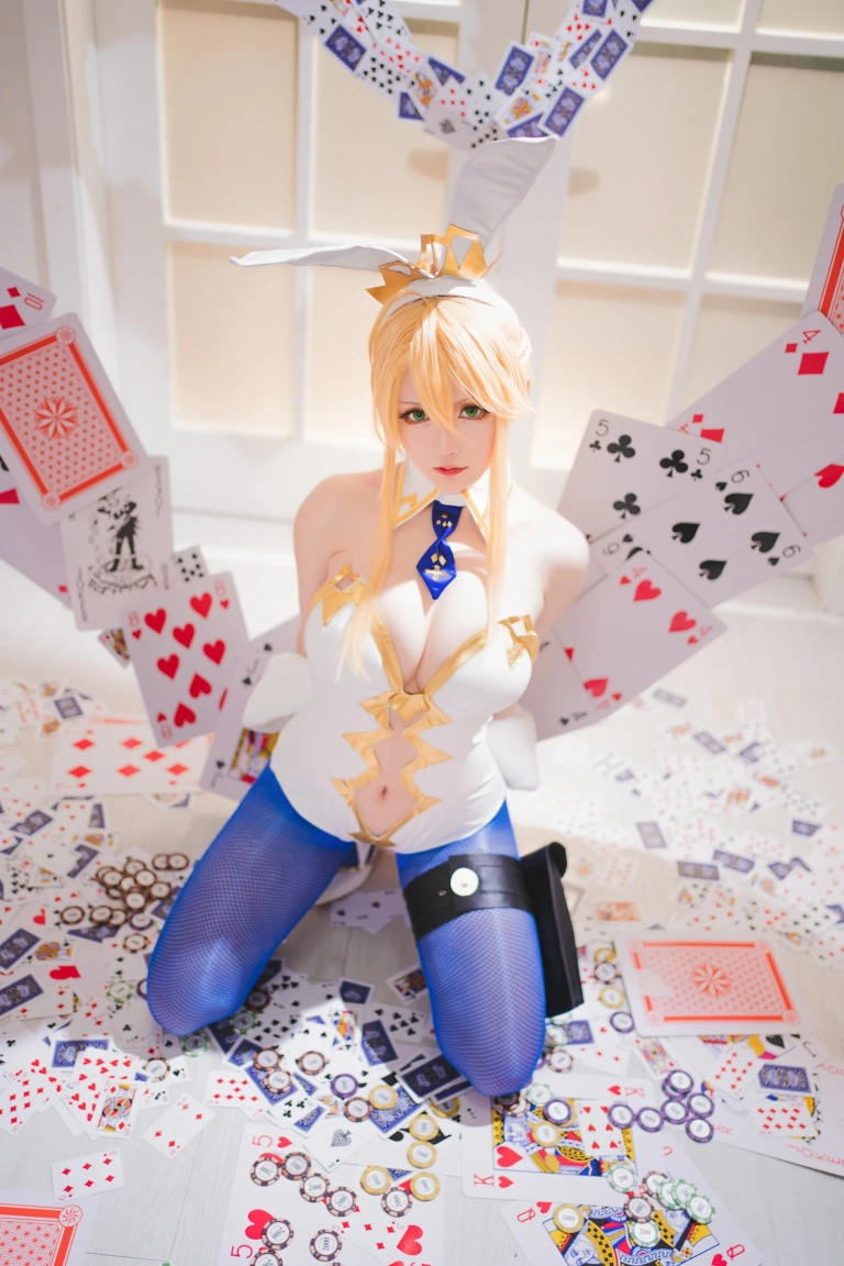 星之迟迟《FGO狮子王》主题写真：22张全套美图