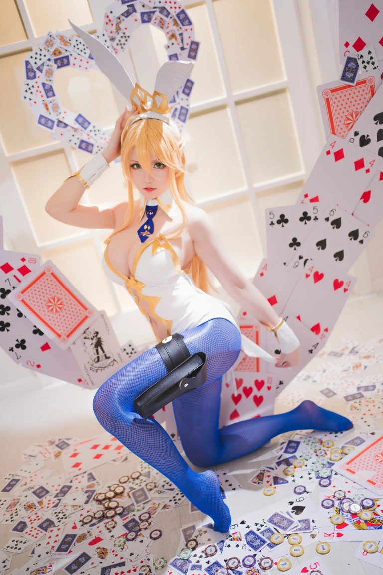 星之迟迟《FGO狮子王》主题写真：22张全套美图