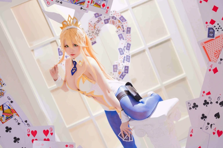 星之迟迟《FGO狮子王》主题写真：22张全套美图