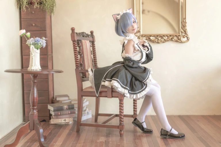 蠢沫沫《猫耳雷姆》主题写真：33张全套美图