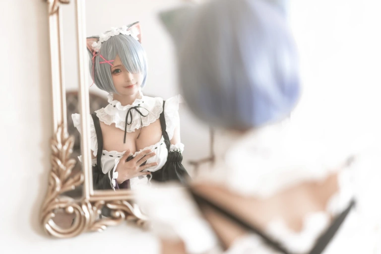 蠢沫沫《猫耳雷姆》主题写真：33张全套美图