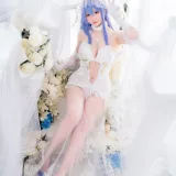 星之迟迟《碧蓝航线 花园兔女郎》主题写真：37张全套美图