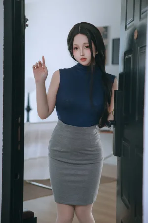 日奈娇(椎名莜)《嫂子》主题写真：230张全套美图，含6个视频