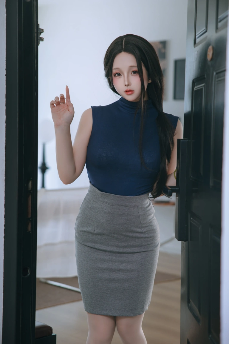 日奈娇(椎名莜)《嫂子》主题写真：230张全套美图，含6个视频