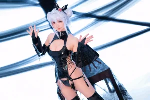 星之迟迟《水蓝小恶魔》主题写真：59张全套美图，含1个视频