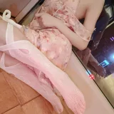 桜桃喵《花束自拍》主题写真：28张全套美图