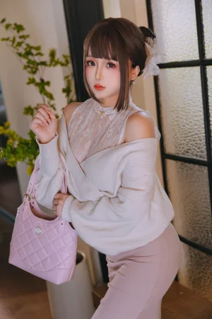 日奈娇(椎名莜)《下属的太太》主题写真：209张全套美图，含8个视频