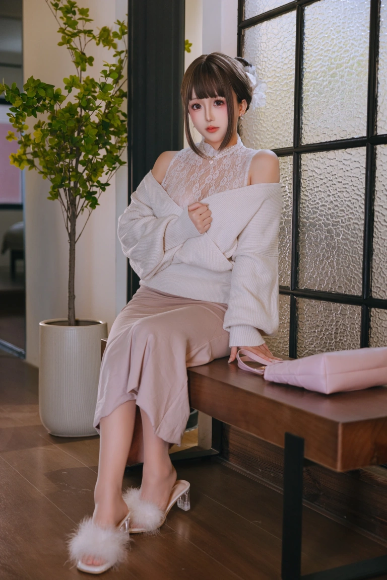 日奈娇(椎名莜)《下属的太太》主题写真：209张全套美图，含8个视频