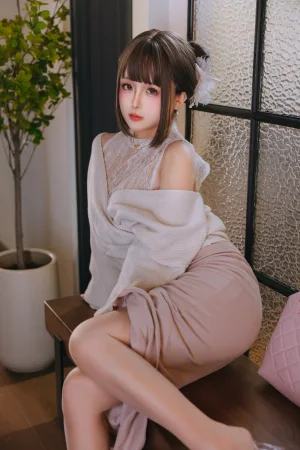 日奈娇(椎名莜)《下属的太太》主题写真：209张全套美图，含8个视频
