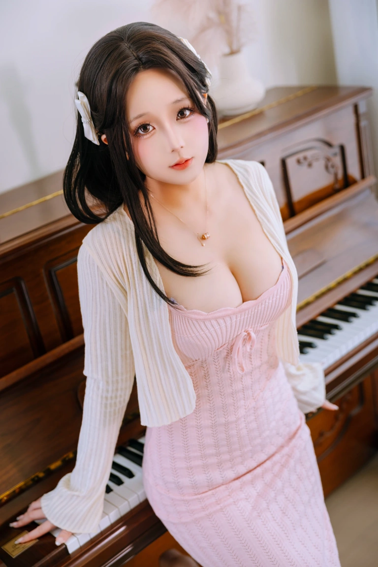 日奈娇(椎名莜)《钢琴老师》主题写真：215张全套美图，含5个视频