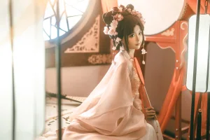 蠢沫沫《弦》主题写真：33张全套美图