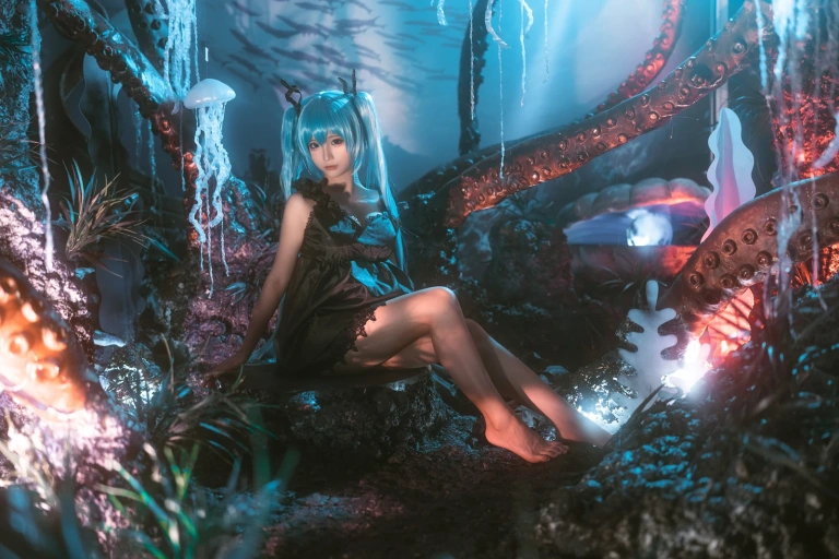 蠢沫沫《深海少女》主题写真：44张全套美图