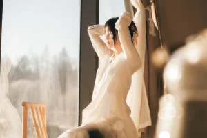 桜桃喵《融雪》主题写真：58张全套美图
