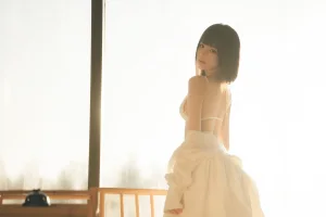 桜桃喵《融雪》主题写真：58张全套美图