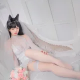 雯仔不讲道理《爱宕花嫁》主题写真：32张全套美图