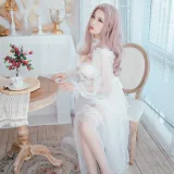 轩萧学姐《NO.18 – 花嫁》主题写真：32张全套美图