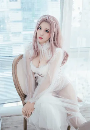 轩萧学姐《NO.18 – 花嫁》主题写真：32张全套美图