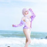 果咩酱《海边玛修》主题写真：35张全套美图