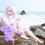 果咩酱《海边玛修》主题写真：35张全套美图