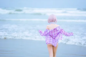 果咩酱《海边玛修》主题写真：35张全套美图