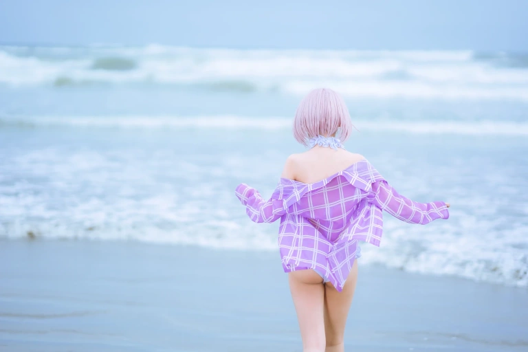 果咩酱《海边玛修》主题写真：35张全套美图