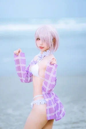 果咩酱《海边玛修》主题写真：35张全套美图