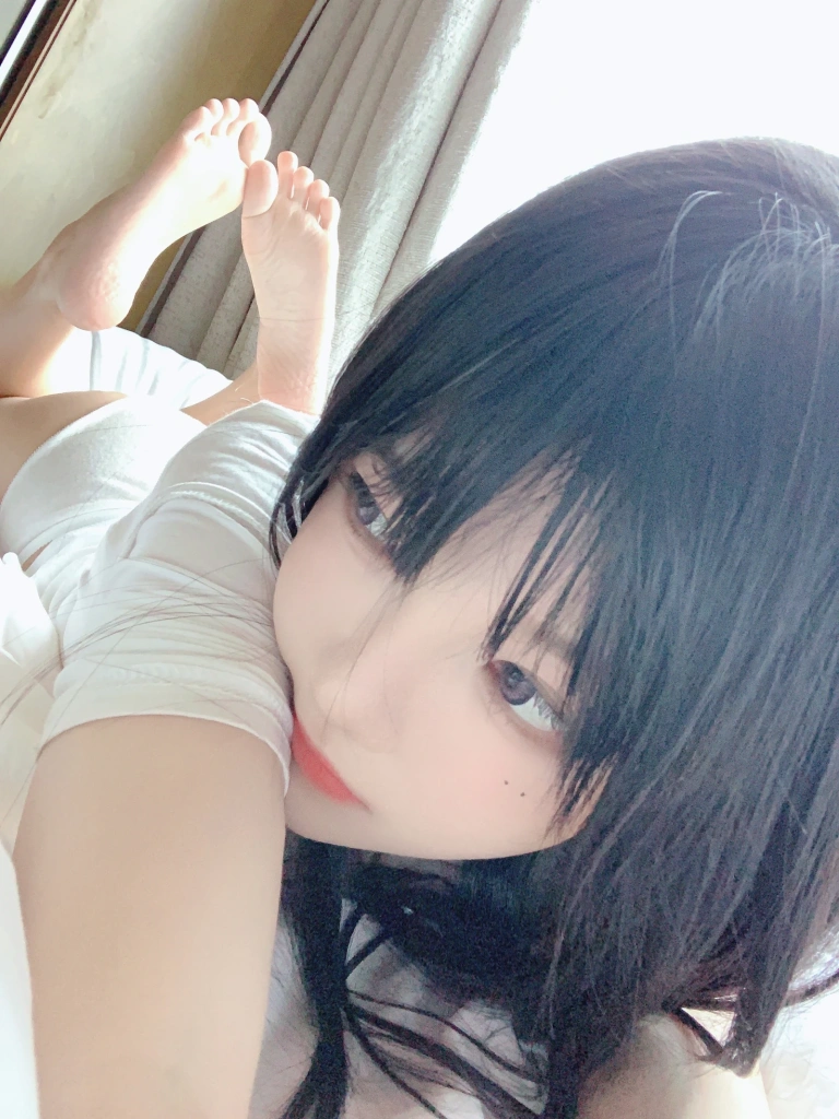 桜桃喵《小猫小猫》主题写真：17张全套美图