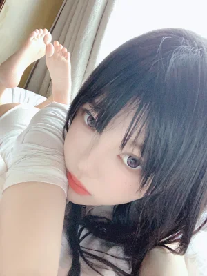 桜桃喵《小猫小猫》主题写真：17张全套美图