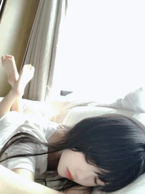 桜桃喵《小猫小猫》主题写真：17张全套美图