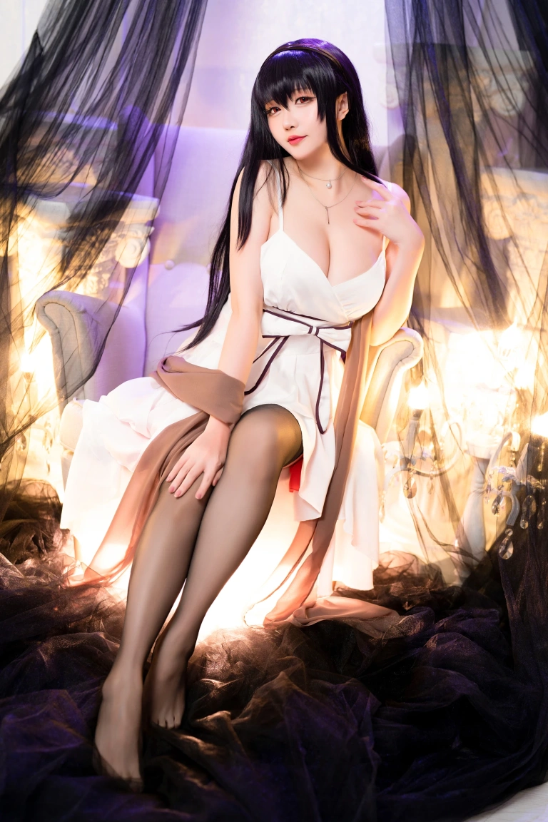 星之迟迟《2022月度计划 10月套图C 路人女主的养成方法 霞之丘诗羽》主题写真：51张全套美图
