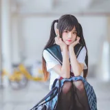 桜桃喵《雨恋》主题写真：28张全套美图