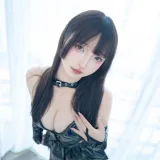 神楽坂真冬《第五季 序号54：《美脚调教》》主题写真：75张全套美图，含2个视频
