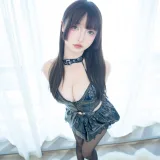 神楽坂真冬《第五季 序号54：《美脚调教》》主题写真：75张全套美图，含2个视频