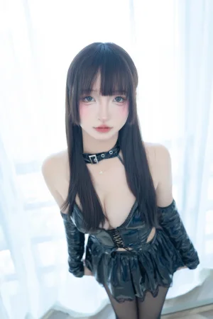神楽坂真冬《第五季 序号54：《美脚调教》》主题写真：75张全套美图，含2个视频