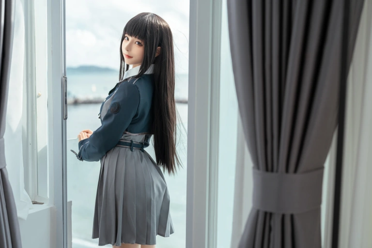 蠢沫沫《莉可x莉丝（&桃良阿宅）》主题写真：60张全套美图