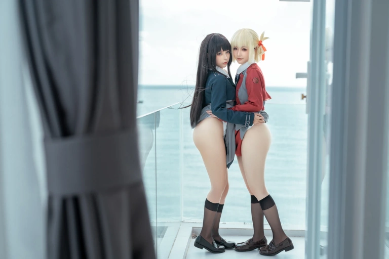 蠢沫沫《莉可x莉丝（&桃良阿宅）》主题写真：60张全套美图