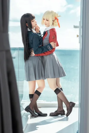 蠢沫沫《莉可x莉丝（&桃良阿宅）》主题写真：60张全套美图